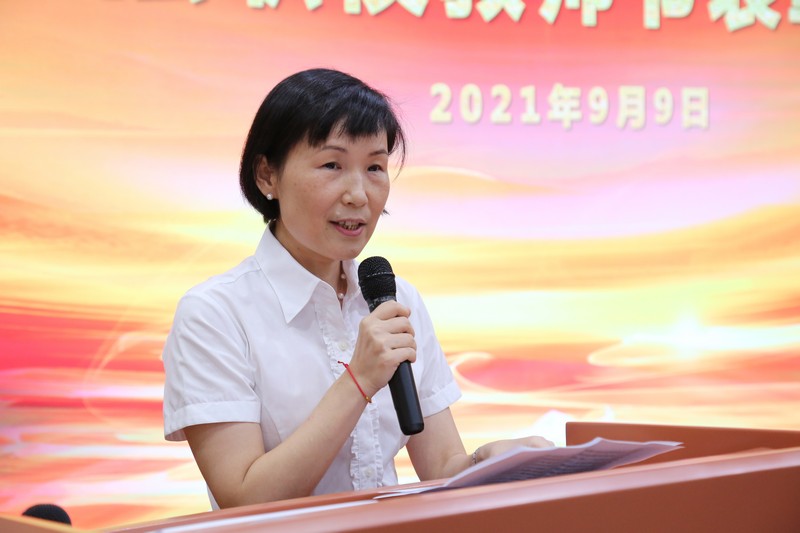 10、南粤优秀教师马慧连致辞